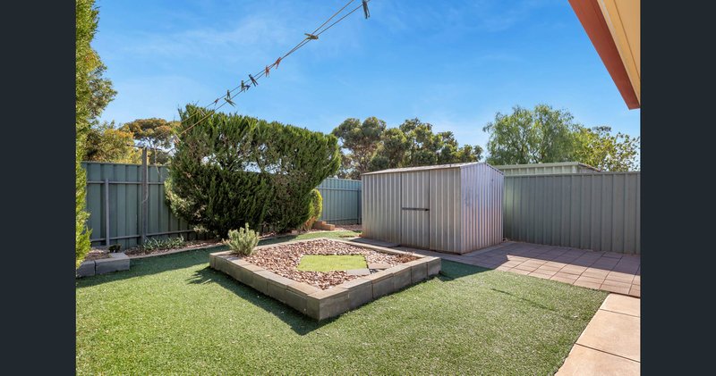 Photo - 15 Riverview Parade, Blakeview SA 5114 - Image 3