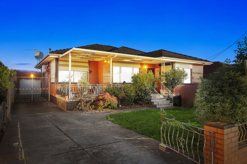 Photo - 15 Robert Street, Lalor VIC 3075 - Image 1