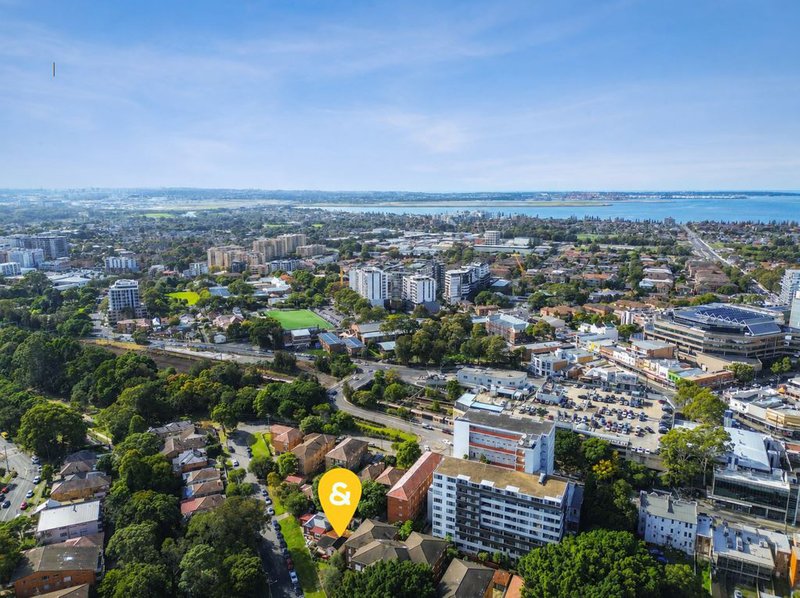 Photo - 15 Robertson Street, Kogarah NSW 2217 - Image 8