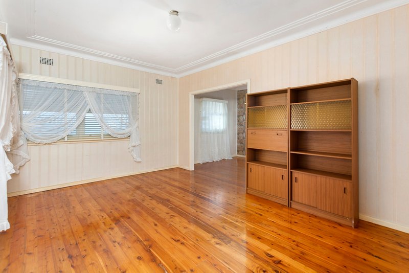 Photo - 15 Robsons Road, Keiraville NSW 2500 - Image 4