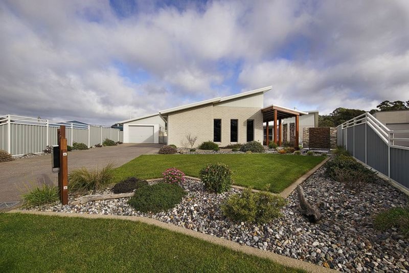 Photo - 15 Ronan Court, Spreyton TAS 7310 - Image 2