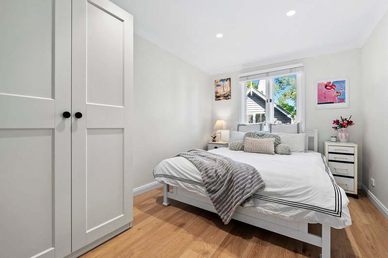 Photo - 15 Roseberry Street, Balmain NSW 2041 - Image 8