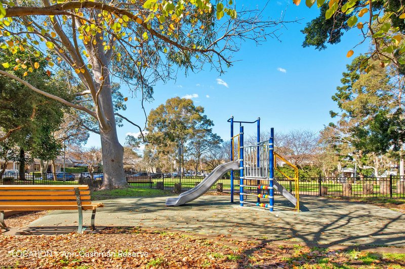 Photo - 15 Roseberry Street, Balmain NSW 2041 - Image 14