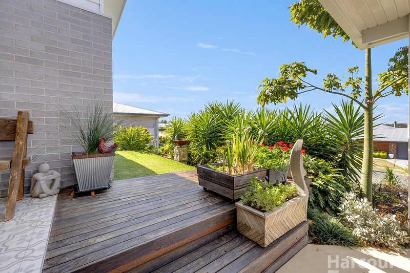 Photo - 15 Rosedale Avenue, South West Rocks NSW 2431 - Image 15