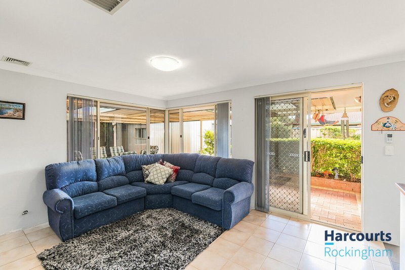 Photo - 15 Rothesay Court, Cooloongup WA 6168 - Image 14