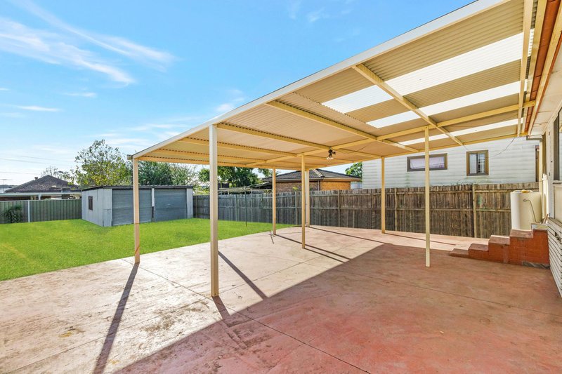 Photo - 15 Rowley Street, Smithfield NSW 2164 - Image 10