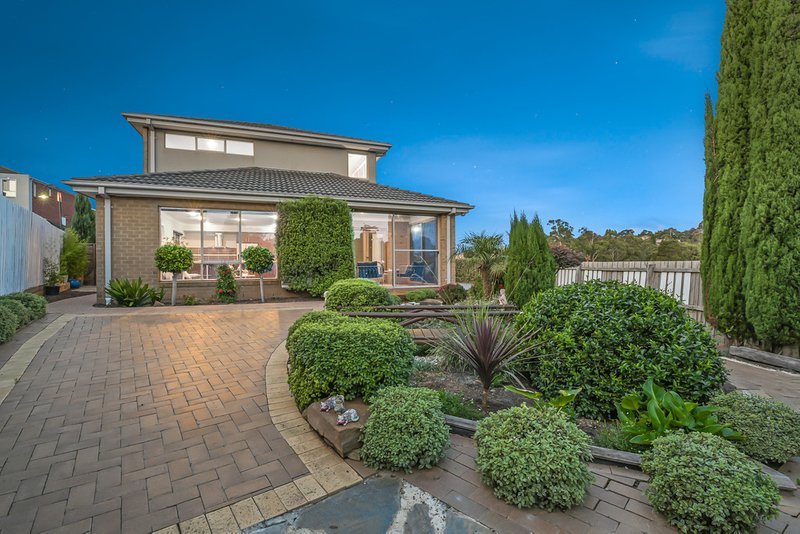 15 Royal Oak Court, Mulgrave VIC 3170