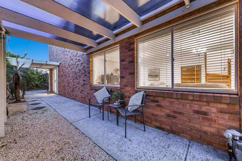 Photo - 15 Ruby Place, Springvale VIC 3171 - Image 17