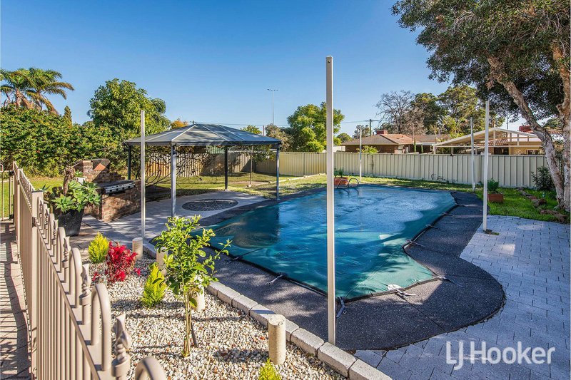 Photo - 15 Rushbrook Way, Thornlie WA 6108 - Image 23