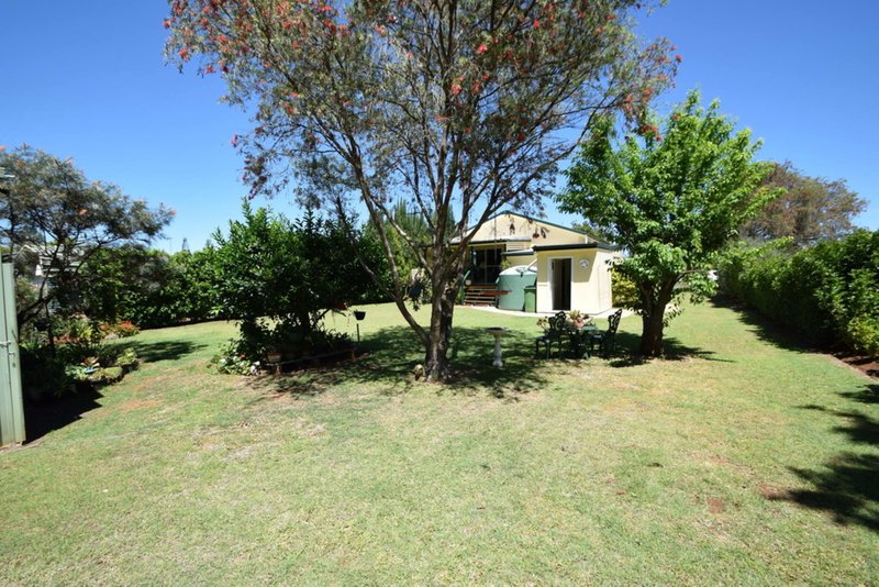 Photo - 15 Russell Street, Esk QLD 4312 - Image 17