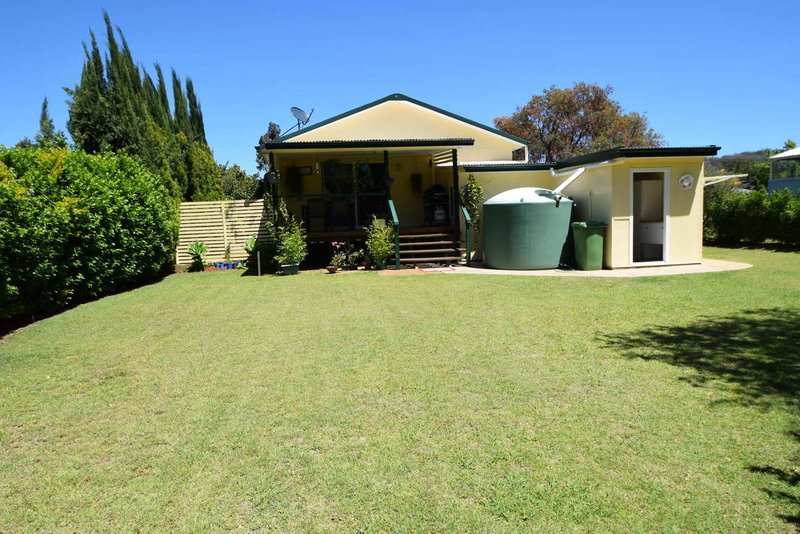 Photo - 15 Russell Street, Esk QLD 4312 - Image 18