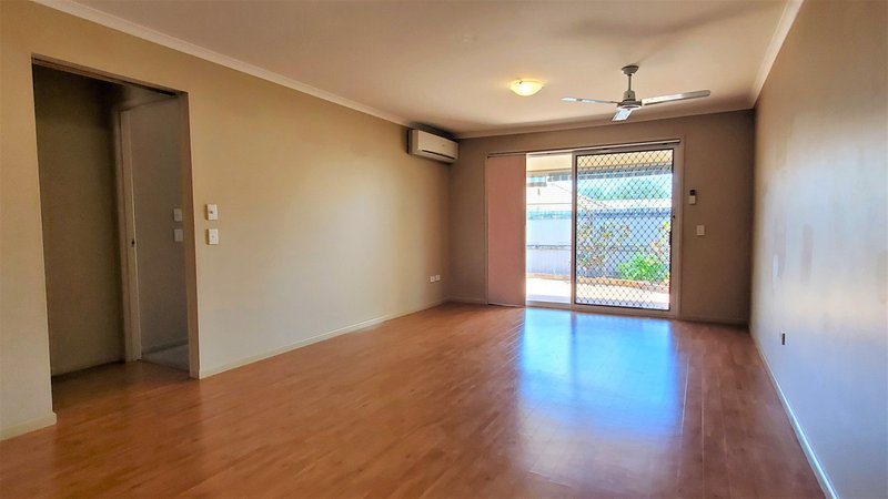 Photo - 15 Russo Court, Brendale QLD 4500 - Image 2