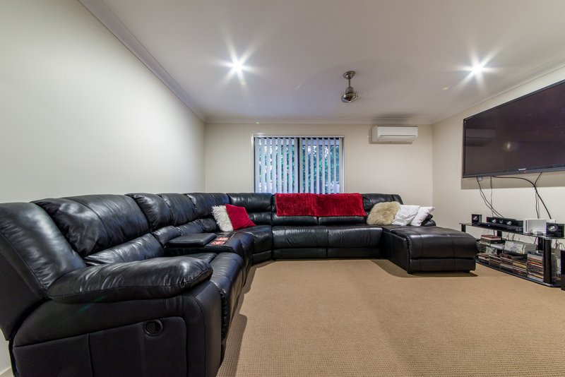 Photo - 15 Ryben Court, Cannonvale QLD 4802 - Image 5