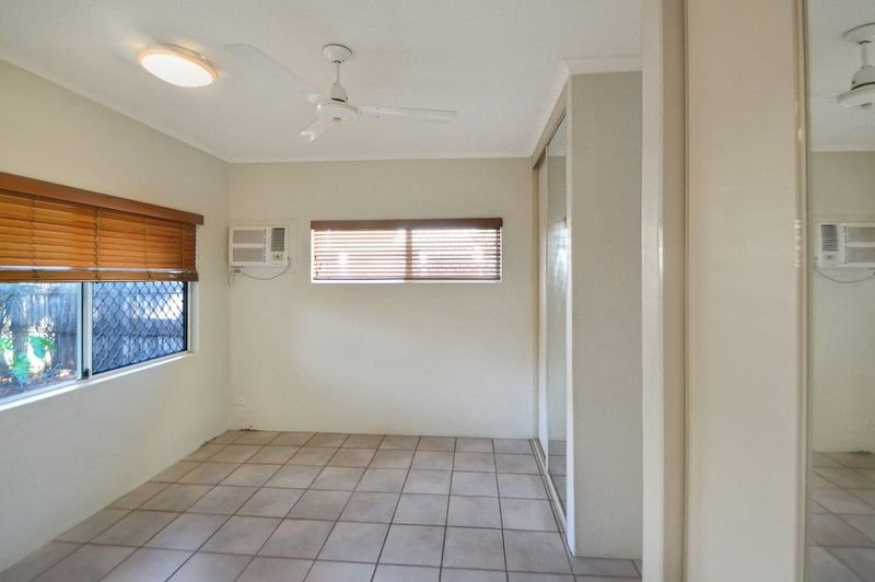 Photo - 15 Saddle Mountain Road, Smithfield QLD 4878 - Image 6