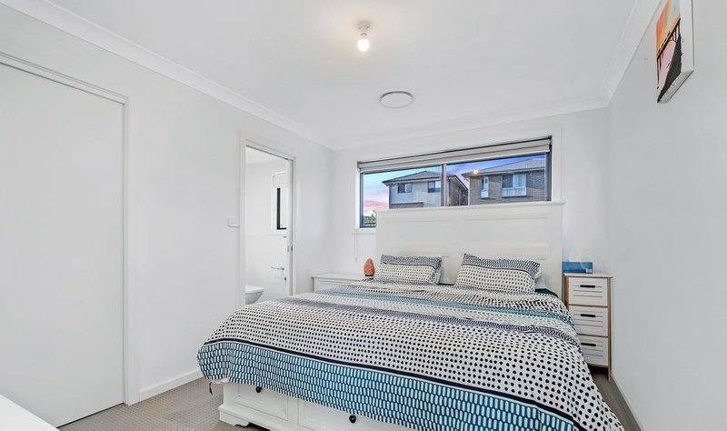 Photo - 15 Salinger Street, Box Hill NSW 2765 - Image 4