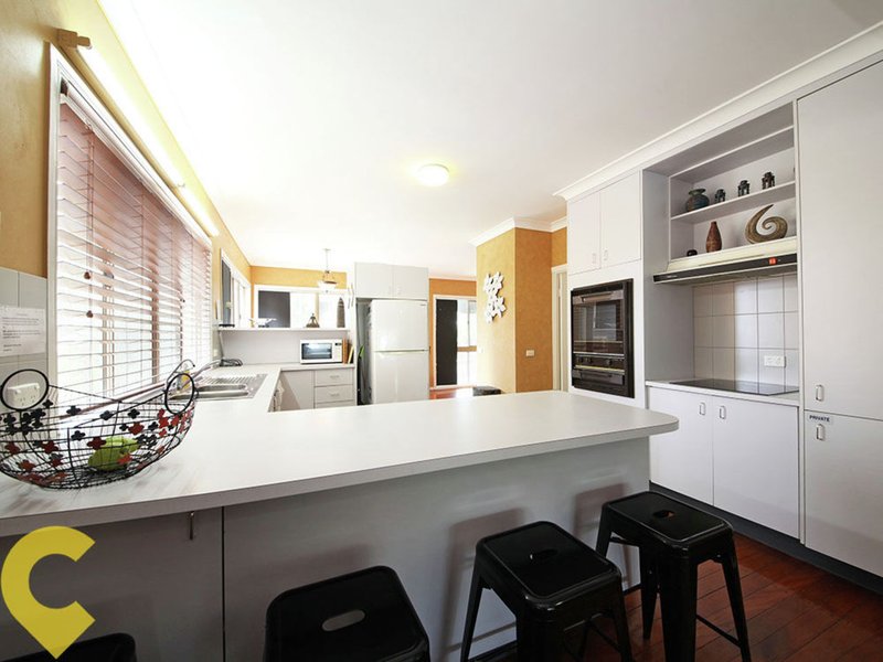 Photo - 15 Saltair Street, Kings Beach QLD 4551 - Image 8