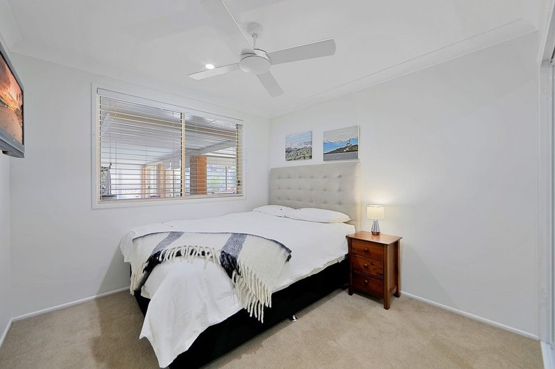 Photo - 15 Santa Fe Drive, Avoca QLD 4670 - Image 9