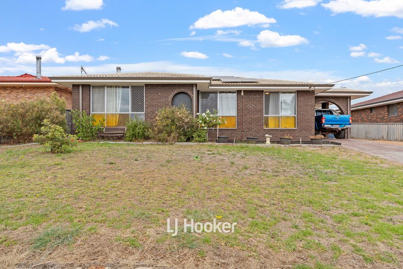 15 Saunders Street, Collie WA 6225