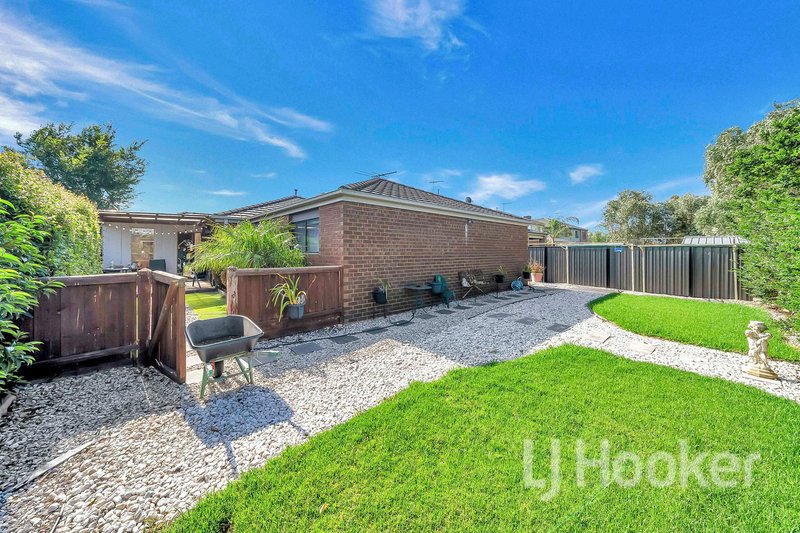 Photo - 15 Savery Court, Point Cook VIC 3030 - Image 16