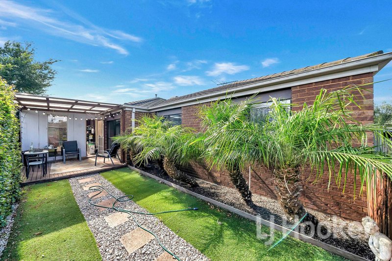 Photo - 15 Savery Court, Point Cook VIC 3030 - Image 17