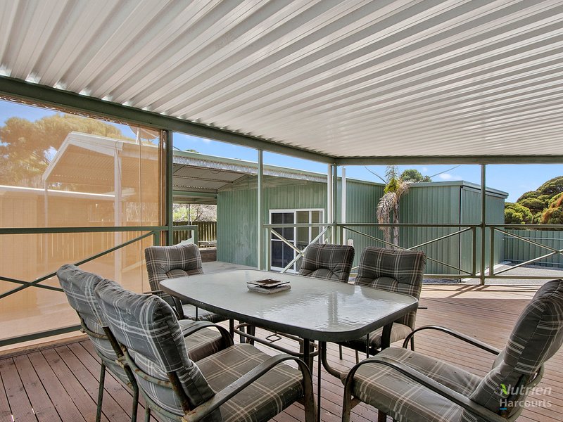 Photo - 15 Scarlet Runner Road, The Pines SA 5577 - Image 15