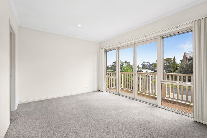 Photo - 1/5 Scarlett Grove, Lara VIC 3212 - Image 7