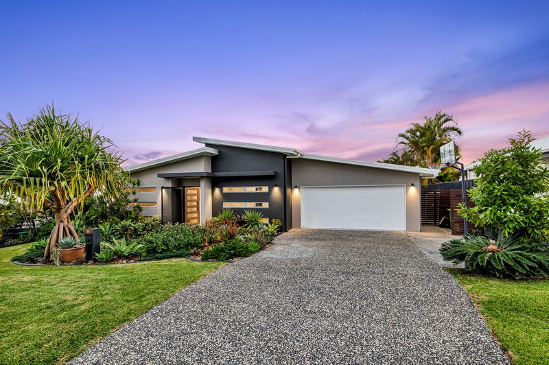 Photo - 15 Scenic Crescent, Coomera QLD 4209 - Image 1