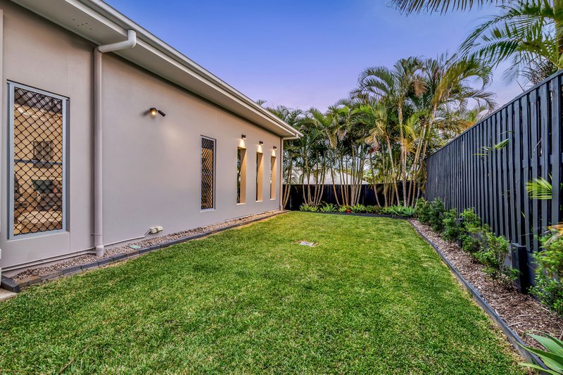 Photo - 15 Scenic Crescent, Coomera QLD 4209 - Image 25