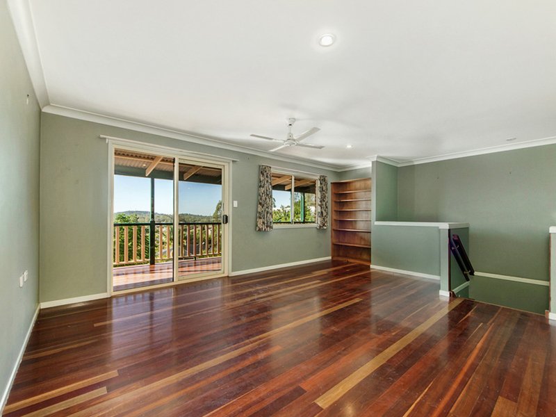 Photo - 15 Schablon Close, Ormeau Hills QLD 4208 - Image 6