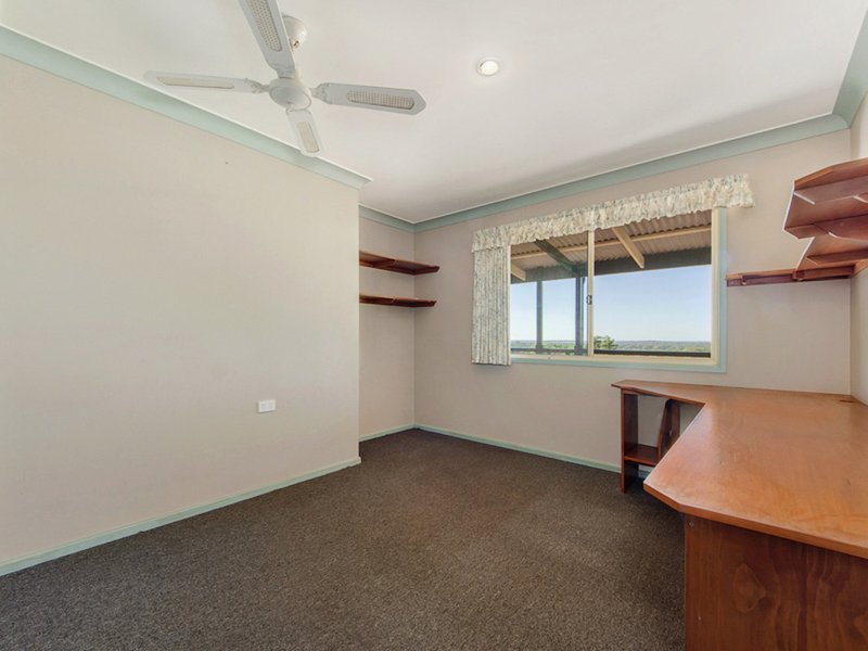 Photo - 15 Schablon Close, Ormeau Hills QLD 4208 - Image 13