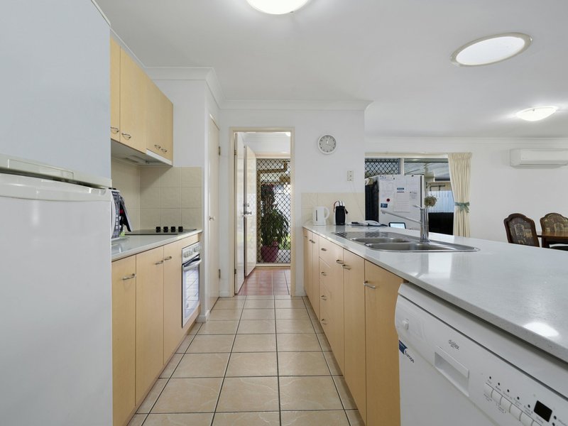 Photo - 15 Schofield Circuit, Caboolture QLD 4510 - Image 6