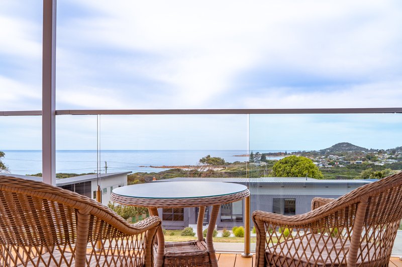 Photo - 15 Sea Eagle Drive, Bicheno TAS 7215 - Image 4