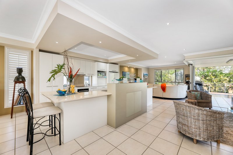 Photo - 15 Seaside Drive, Banksia Beach QLD 4507 - Image 12