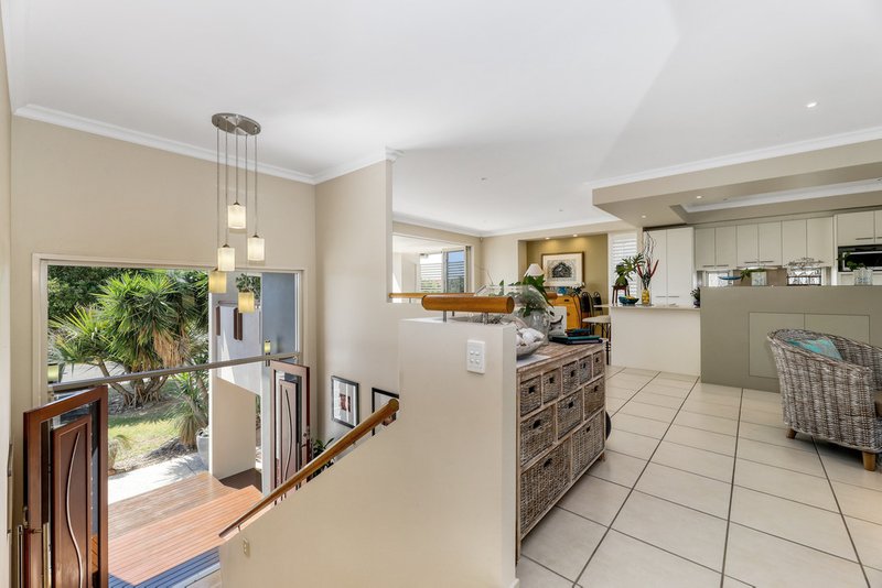 Photo - 15 Seaside Drive, Banksia Beach QLD 4507 - Image 19