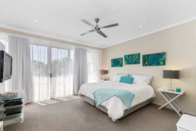 Photo - 15 Seaside Drive, Banksia Beach QLD 4507 - Image 25