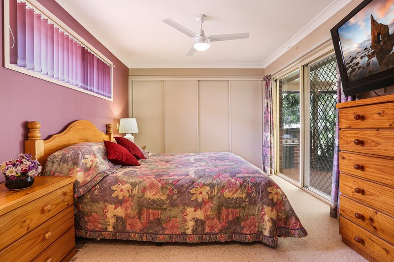 Photo - 15 Selwyn Grove, Horsley NSW 2530 - Image 6