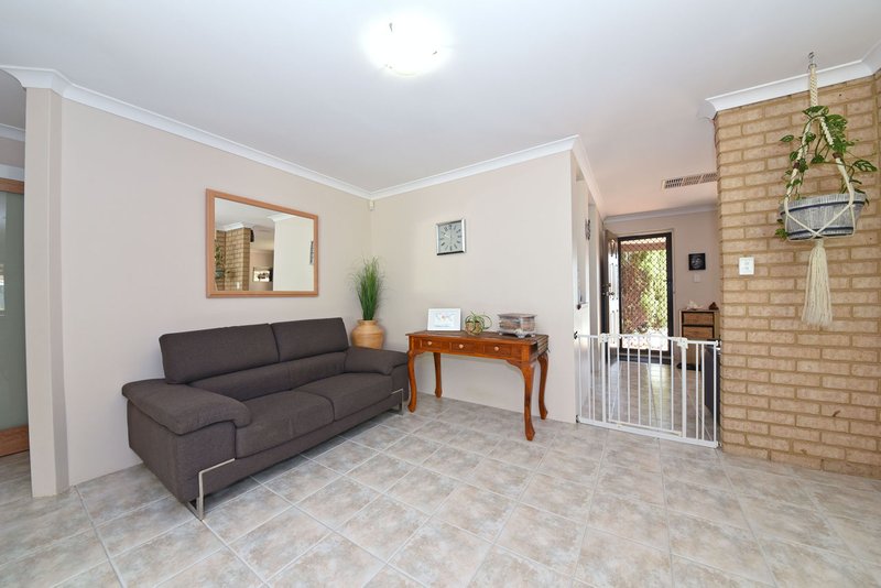 Photo - 15 Serpentine Gardens, Clarkson WA 6030 - Image 17