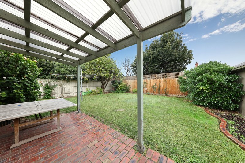 Photo - 15 Service Street, Caulfield North VIC 3161 - Image 7