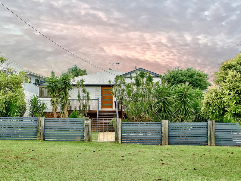 15 Shackleton Street, Kedron QLD 4031