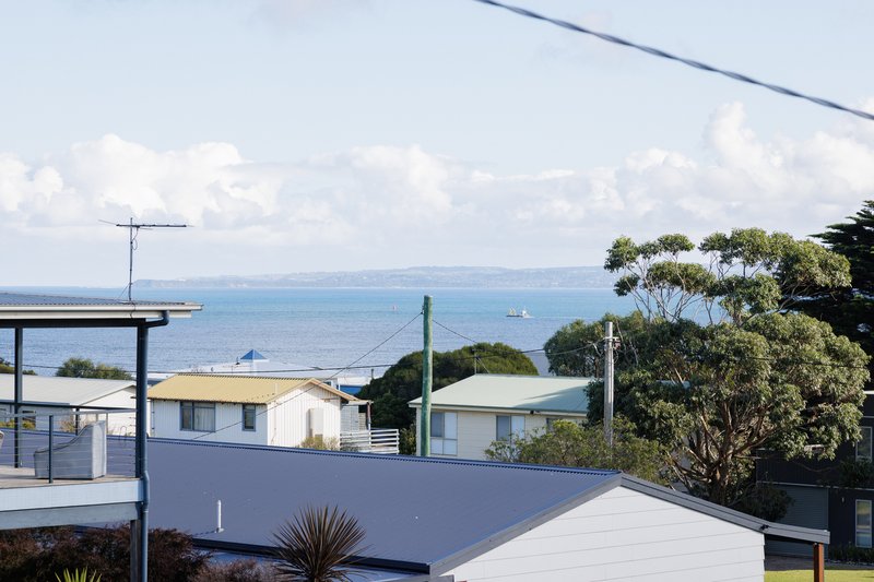 Photo - 15 Shalfleet Avenue, Ventnor VIC 3922 - Image 13