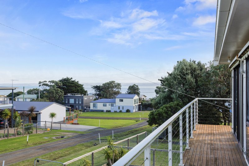 Photo - 15 Shalfleet Avenue, Ventnor VIC 3922 - Image 14