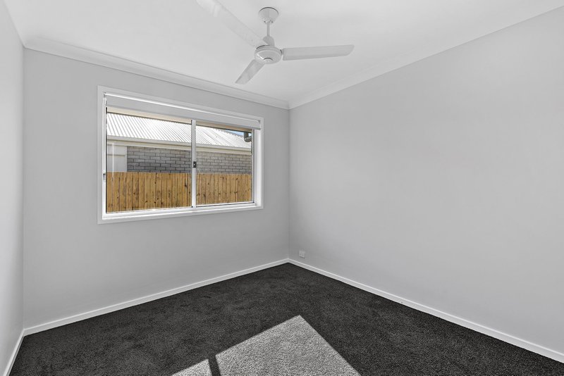 Photo - 1/5 Shanti Lane, Morayfield QLD 4506 - Image 6