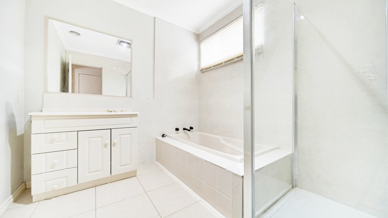 Photo - 15 Shaw Close, Dandenong North VIC 3175 - Image 17