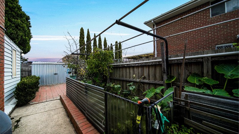 Photo - 15 Shaw Close, Dandenong North VIC 3175 - Image 20