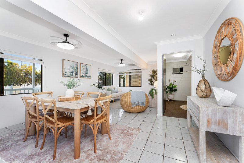 Photo - 1/5 Shaw Street, West End QLD 4810 - Image 1