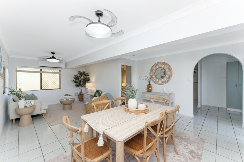 Photo - 1/5 Shaw Street, West End QLD 4810 - Image 10