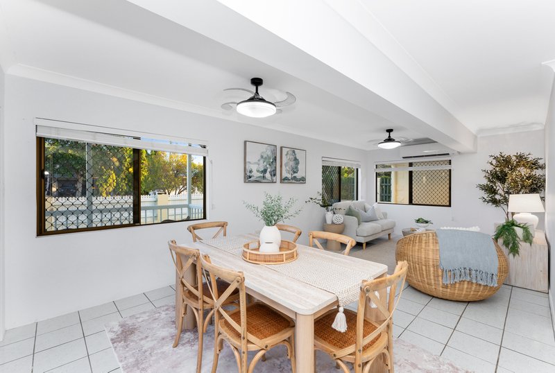 Photo - 1/5 Shaw Street, West End QLD 4810 - Image 13