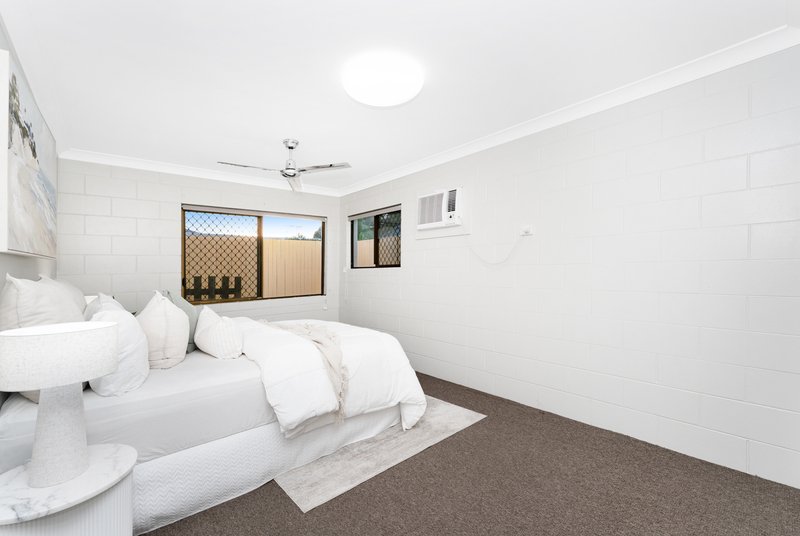 Photo - 1/5 Shaw Street, West End QLD 4810 - Image 16
