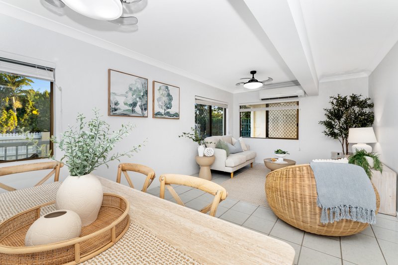 Photo - 1/5 Shaw Street, West End QLD 4810 - Image 26