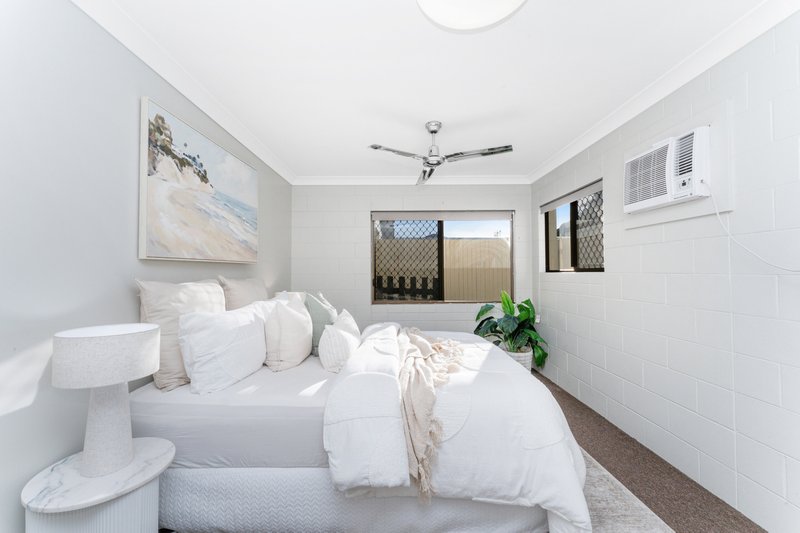 Photo - 1/5 Shaw Street, West End QLD 4810 - Image 31